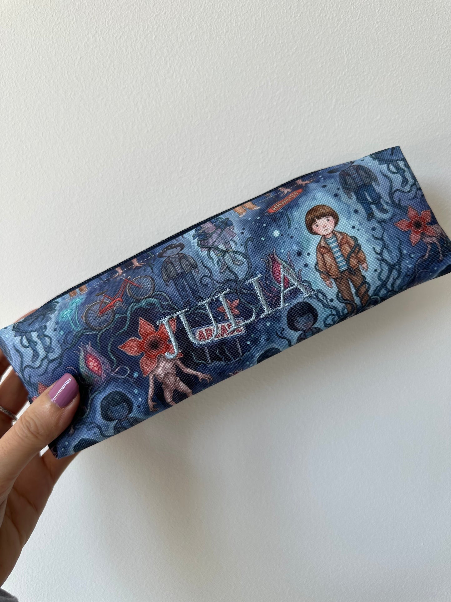 Estuche Jane Stranger Things Upside Down