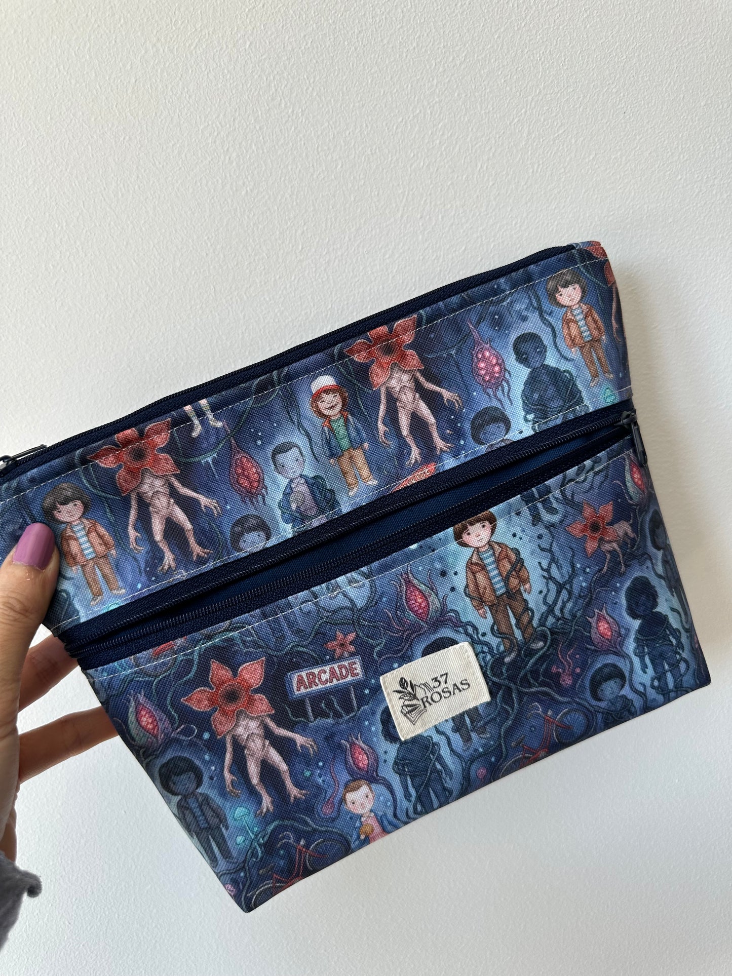 Neceser Isabella Stranger Things Upside Down