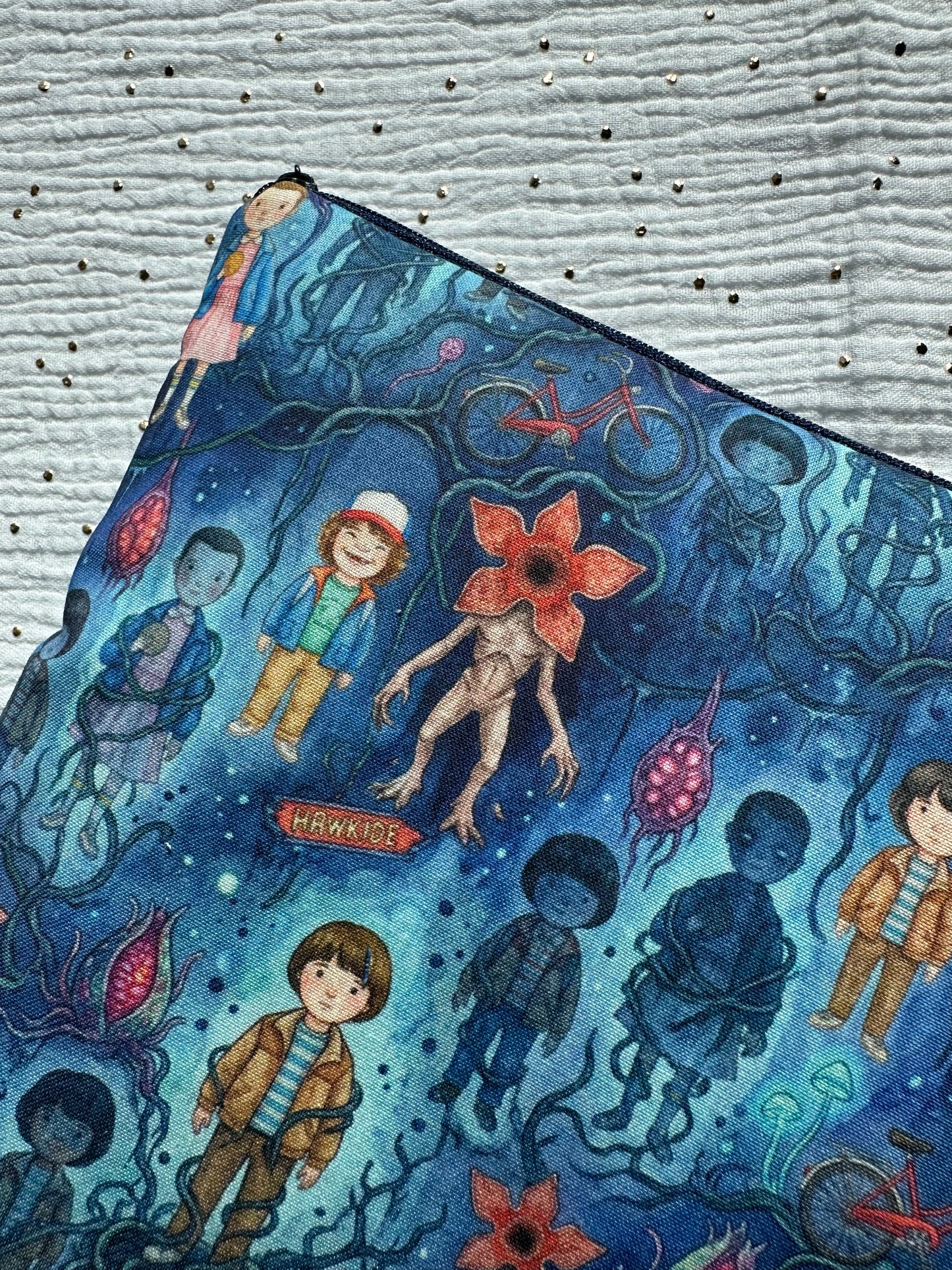 Funda de libro Stranger Things Upside down