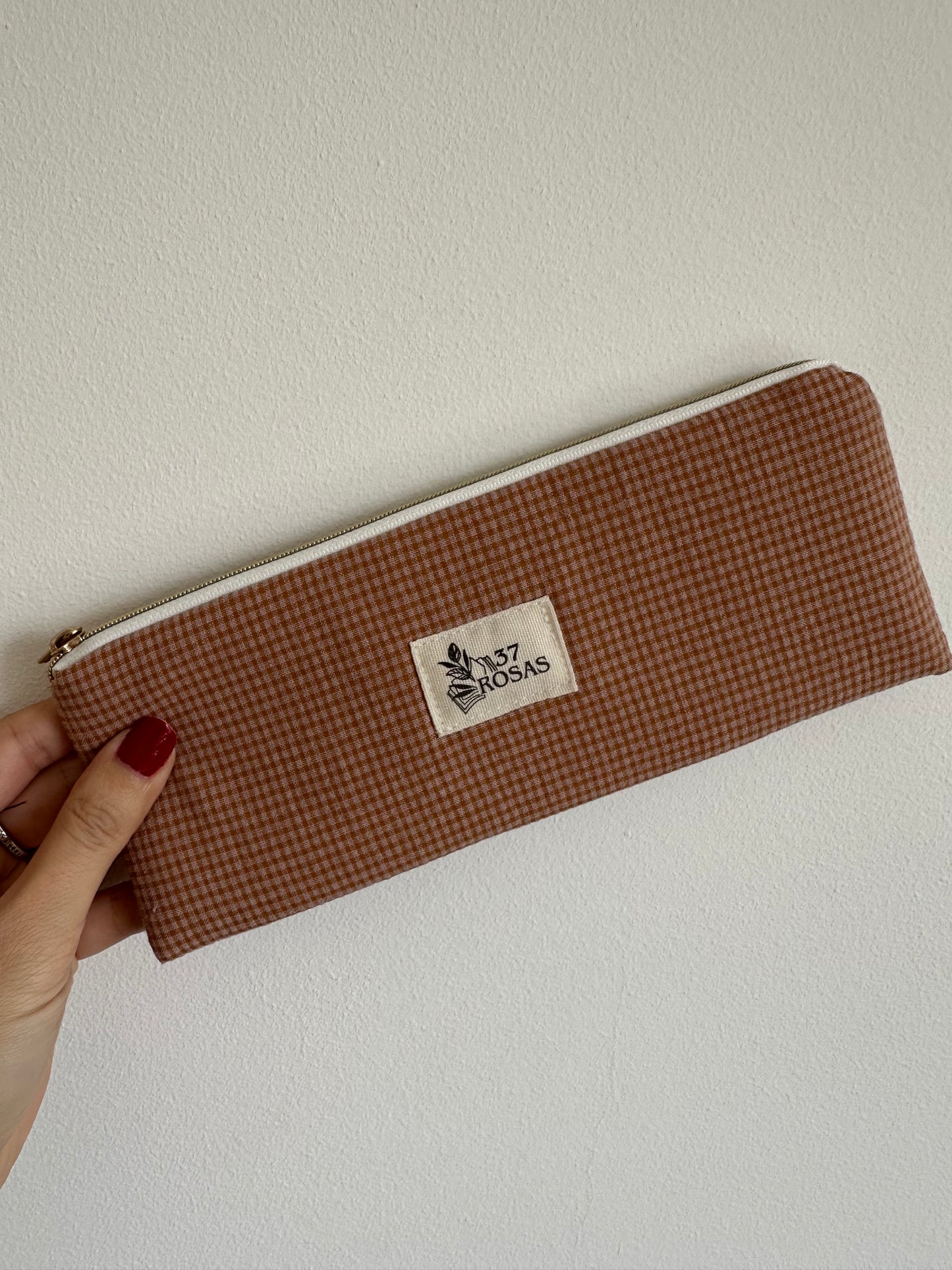 Estuche plano Vichy Mostaza