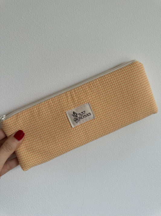 Estuche plano Vichy Mandarina