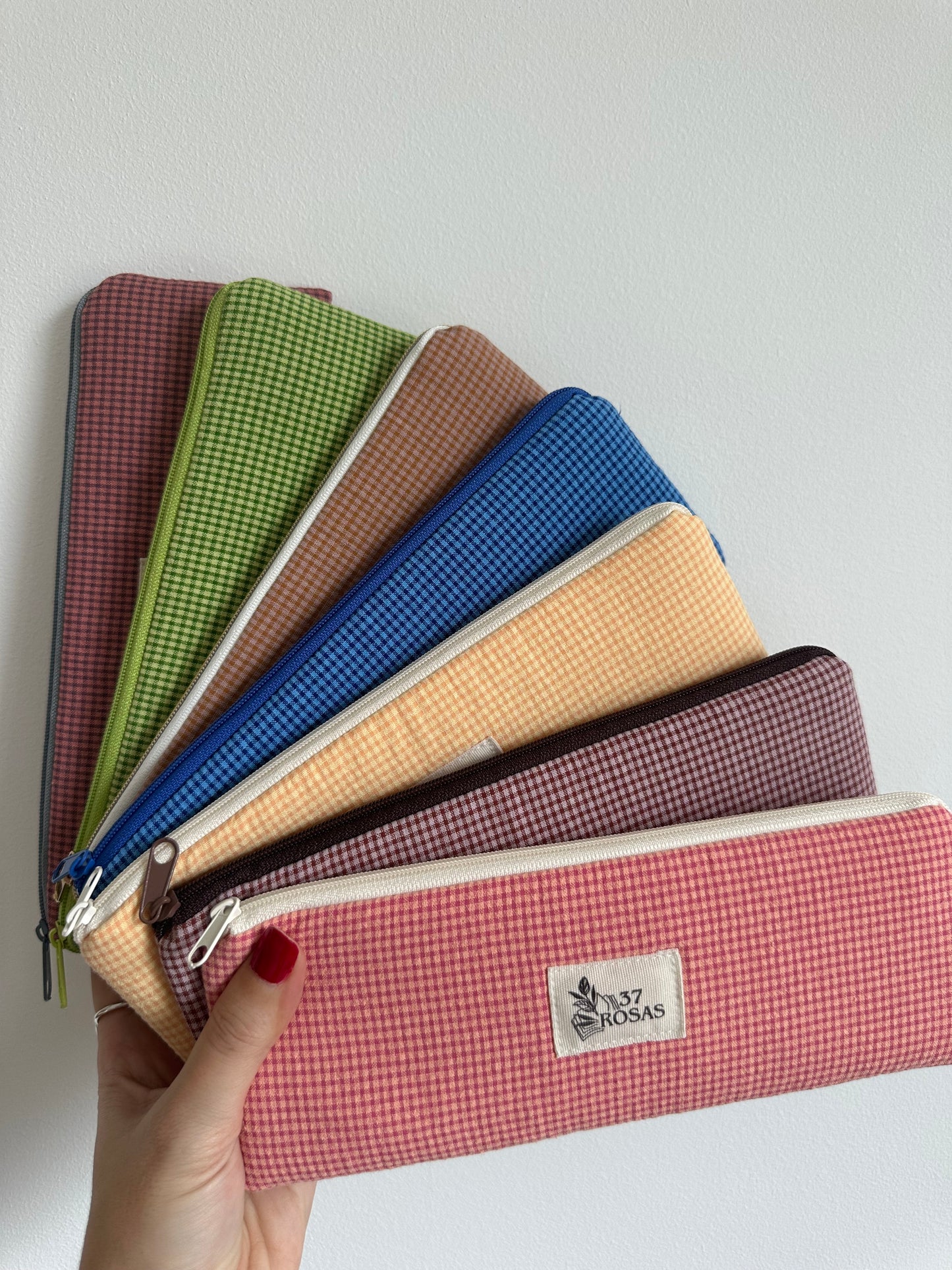 Estuche plano Vichy Granate