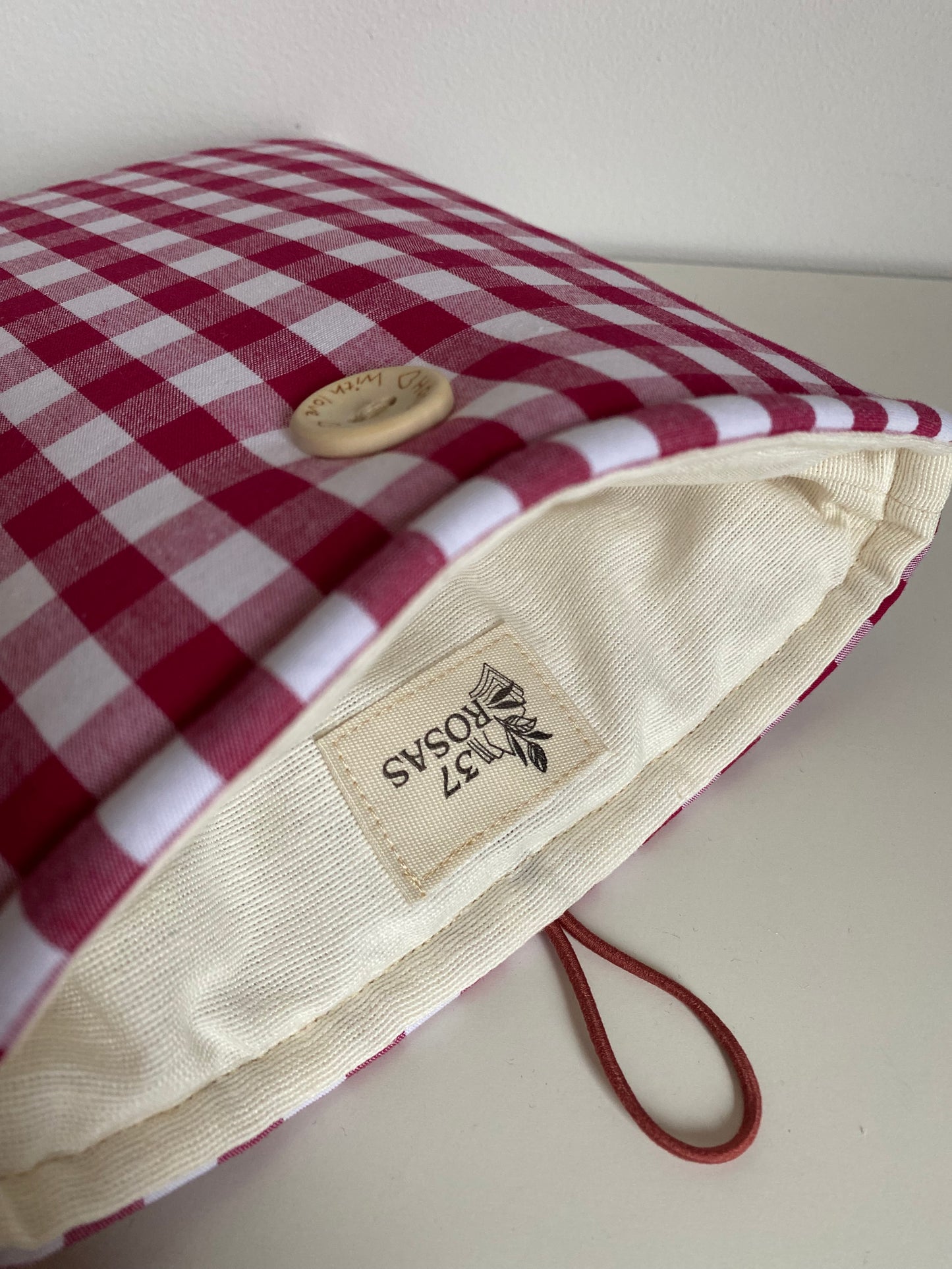 Funda de Kobo Libra Color Vichy cereza
