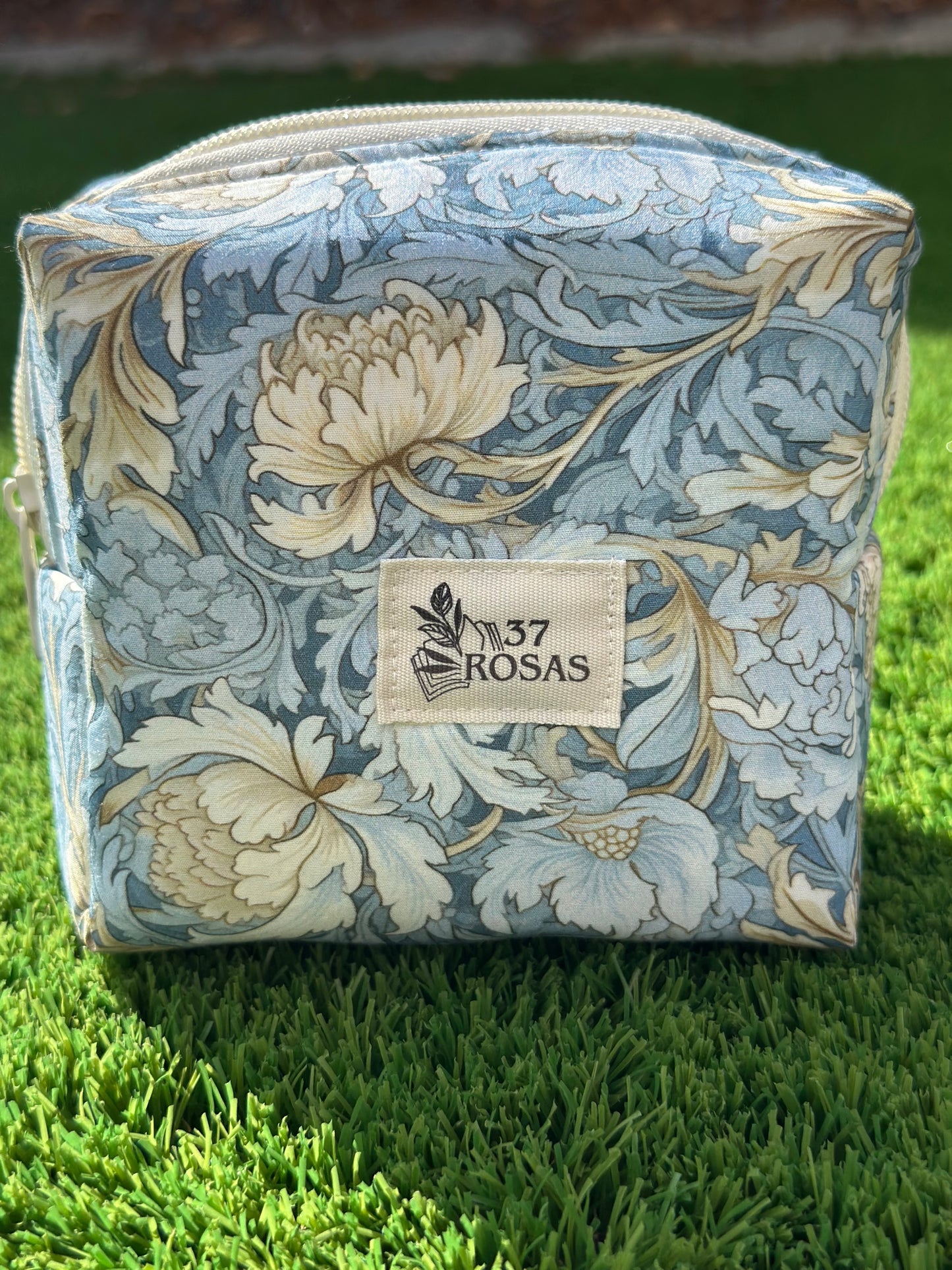 Neceser Lizzy William Morris Azul y Beige