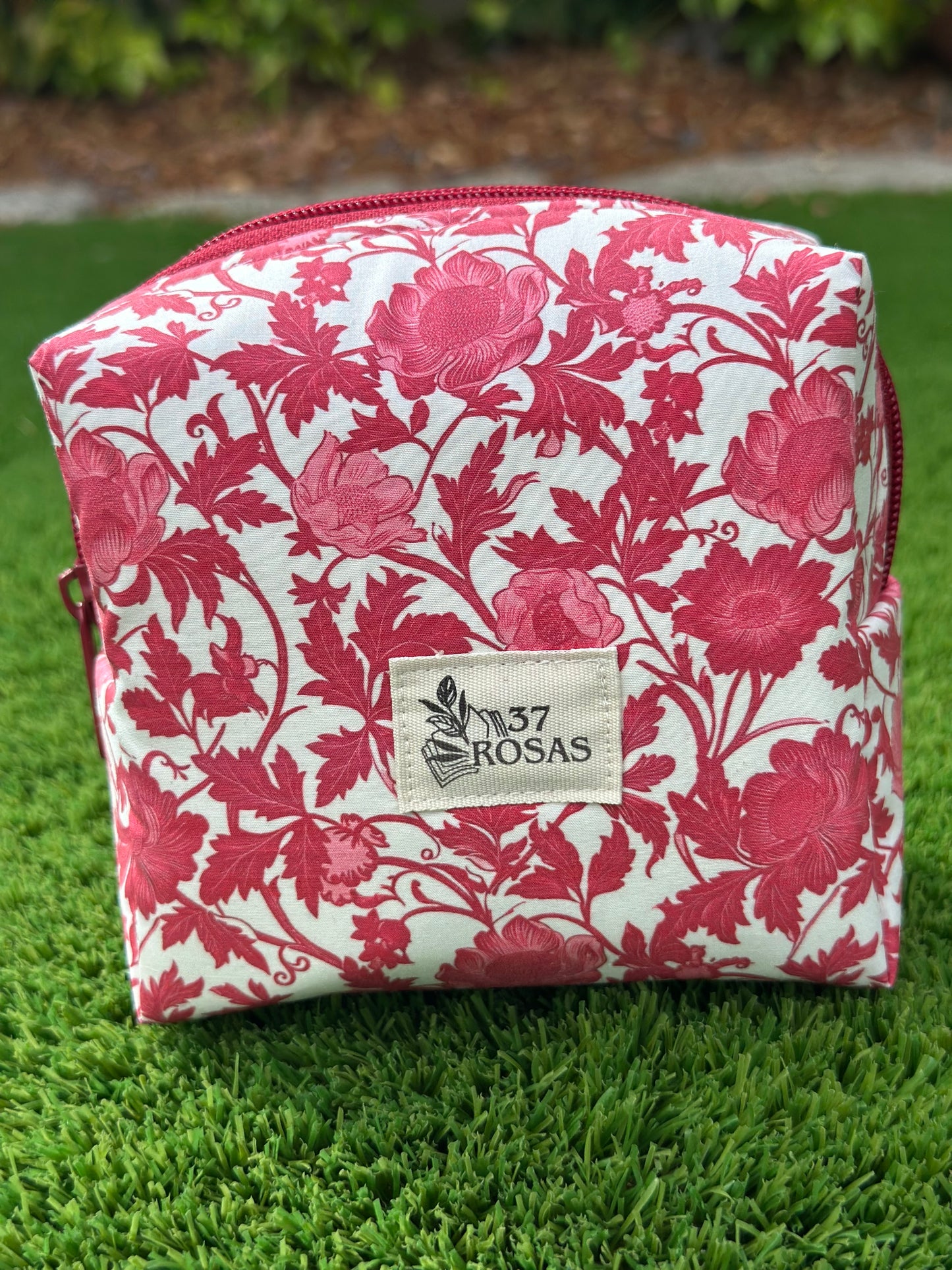 Neceser Lizzy William Morris Carmín