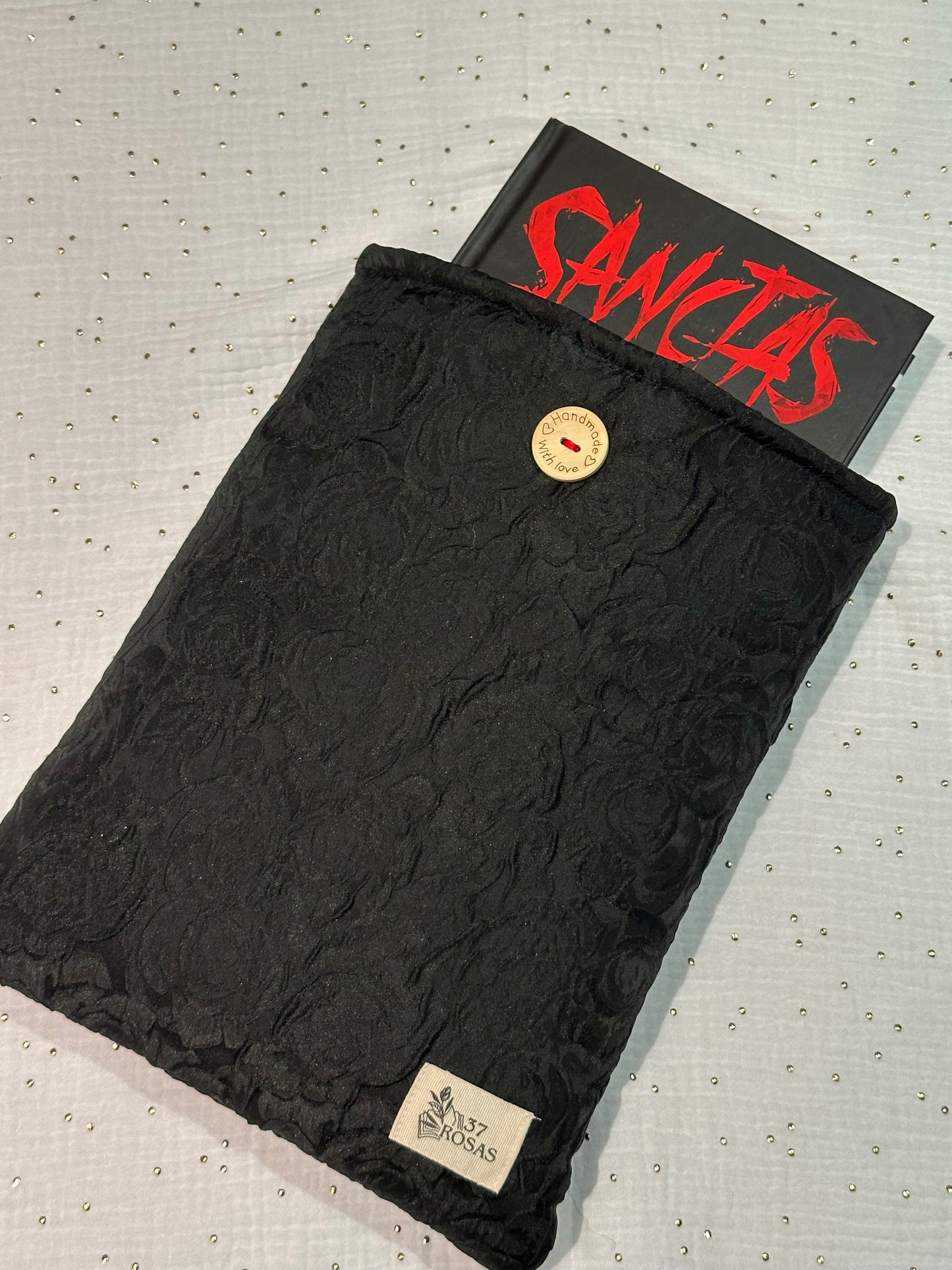 Funda de libro Sanctas